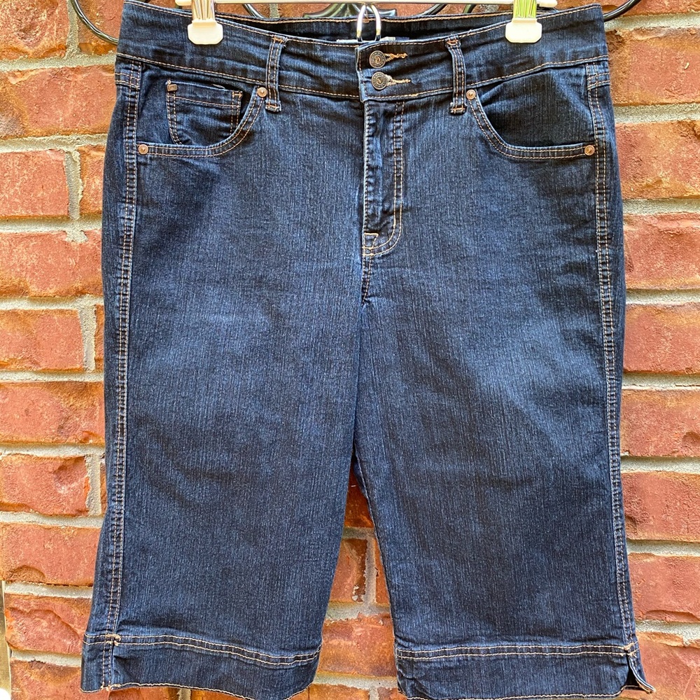Bandolino Capris Dark Blue Denim 12
